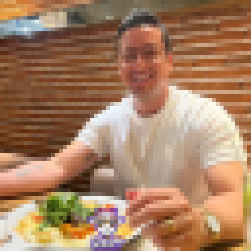 Hakan25139 dating