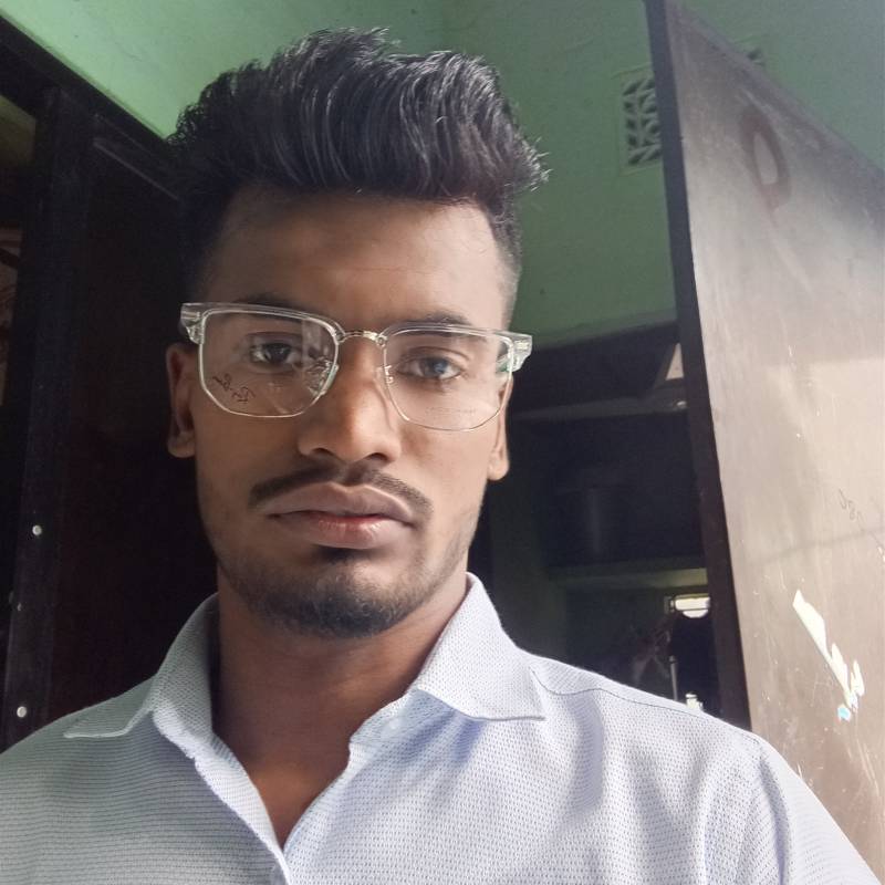 Arfan Niloy, 26, Beaucaire