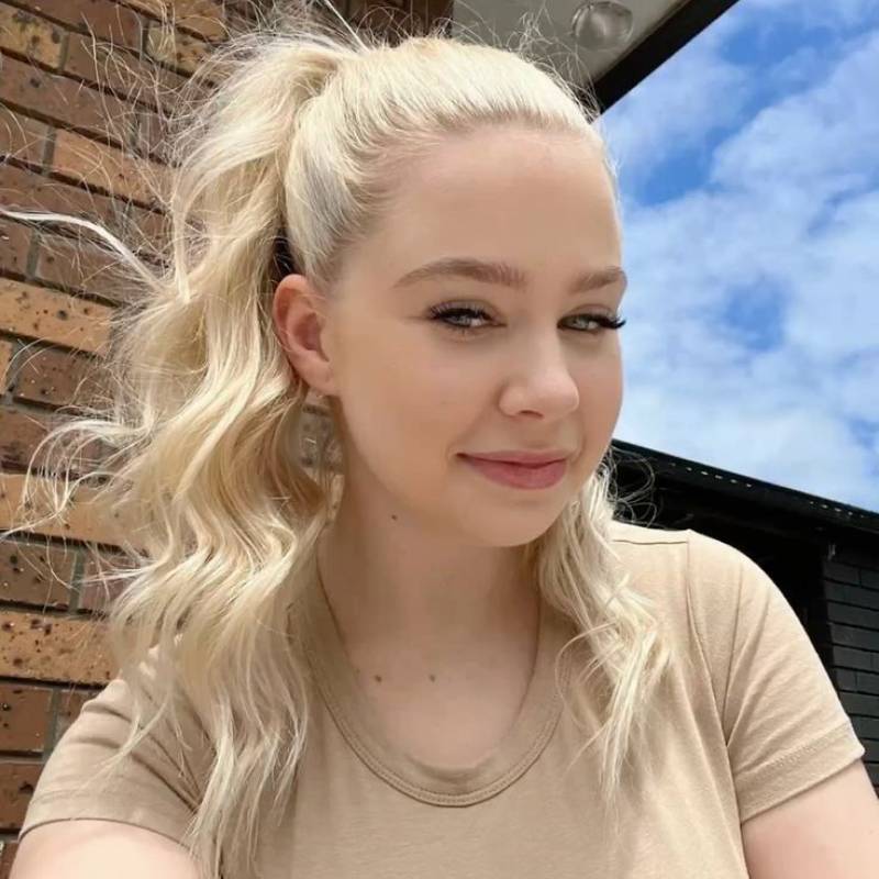 Rose, 27, Ialyss