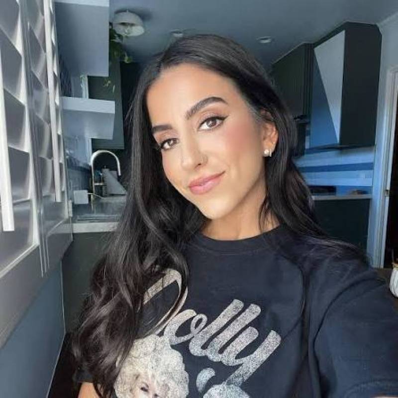Millicent, 47, So Lus