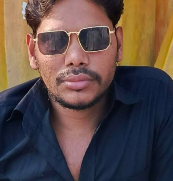 Rofikul Hossain, 33, Gudofredo Viana