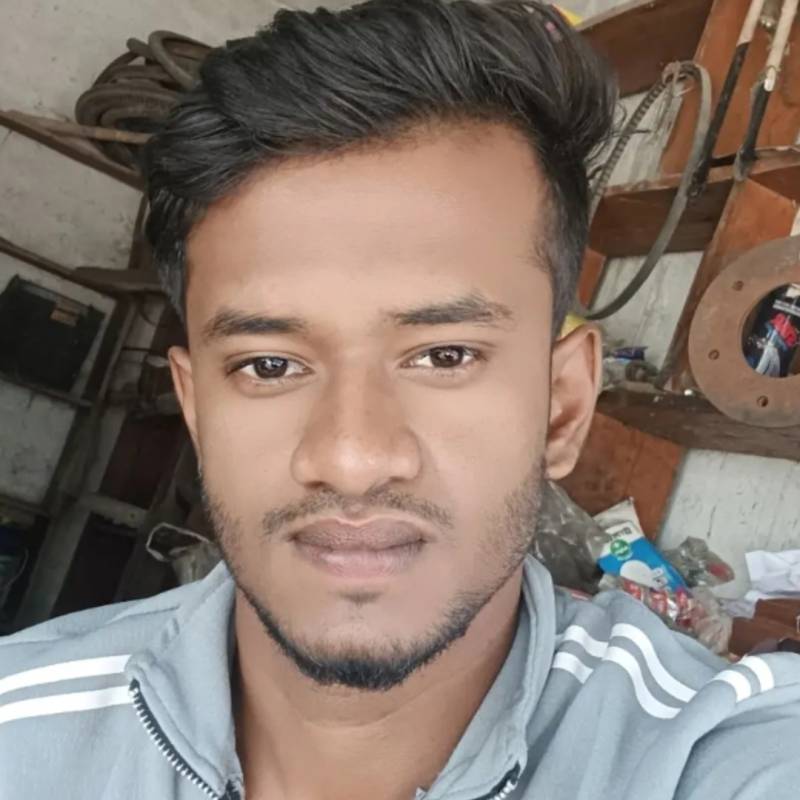 Nazmul, 24, Gombe