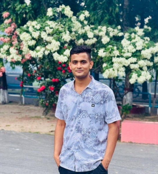 Reyaz uddin, 28, Muthallath Al Azraq