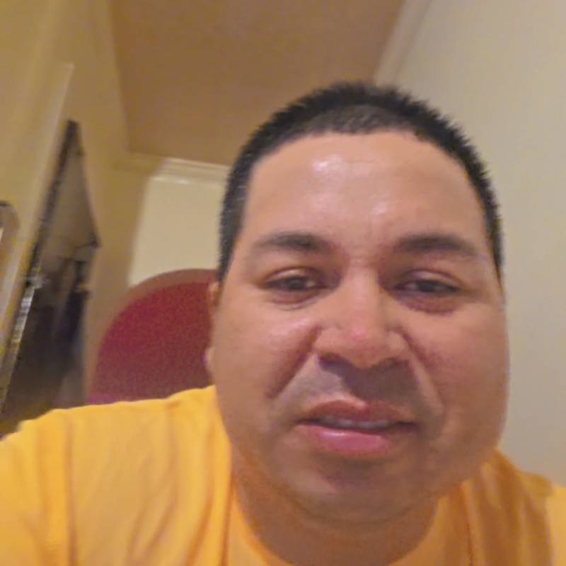 Rolando, 37, Bailleston