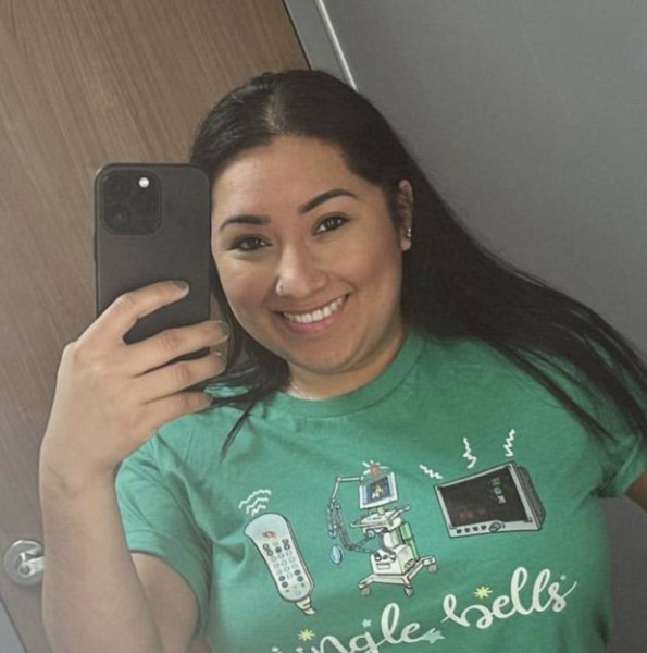 Beatris, 30, United States