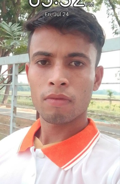 Minarul, 29, Wehrheim