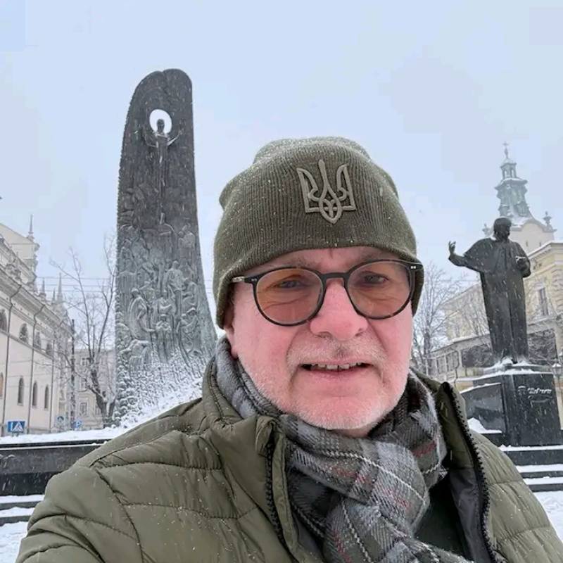 Wattie, 69, Denmark