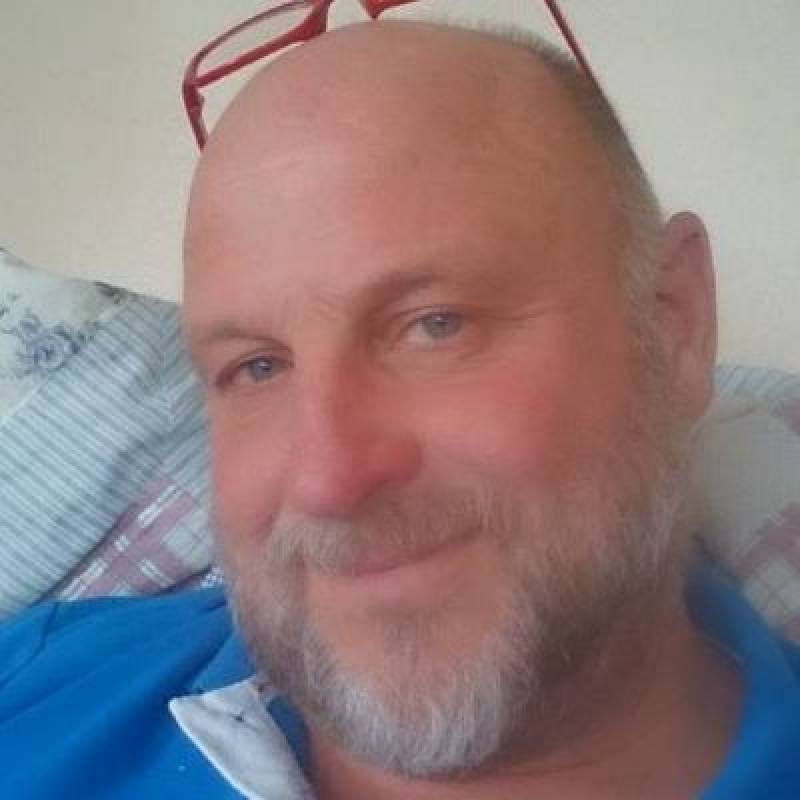 Craig, 62, Tampa Florida