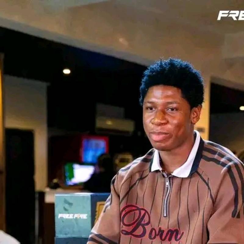 Chimezie Christopher, 18, Bou Arkoub