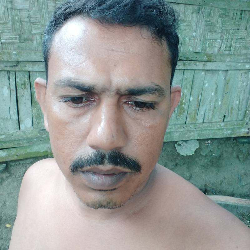 Ismail, 34, Pclcbhct