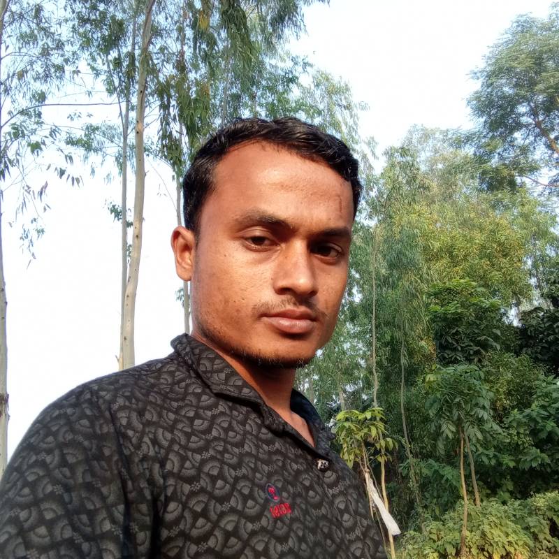 Momin, 22, Leonberg