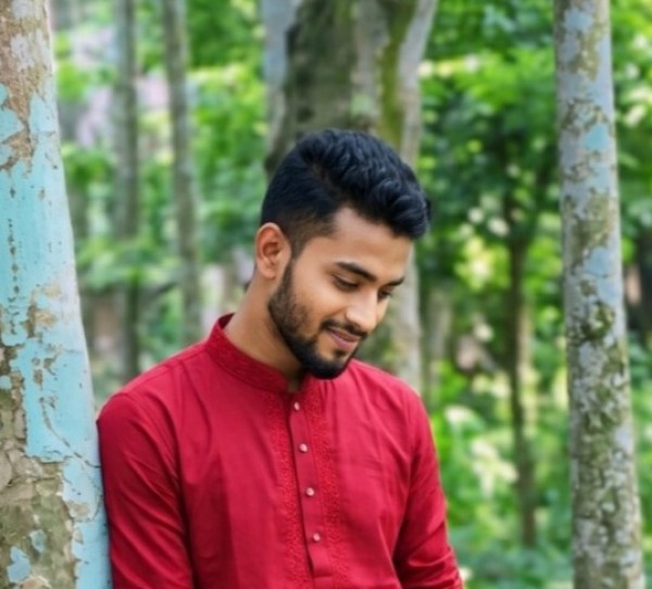 MD Akash, 26, Txesa