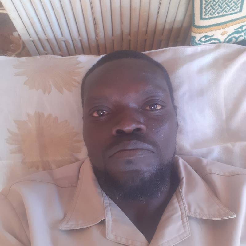 OmarIshaq, 40