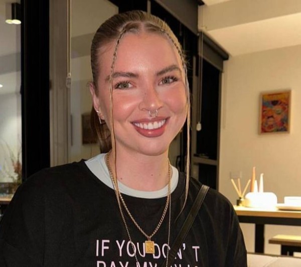 Luna, 24, Md Dulal