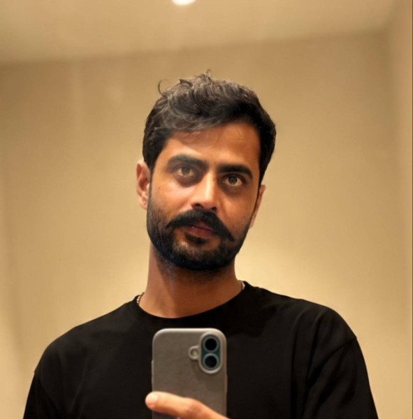 Deepak, 29, Khaka