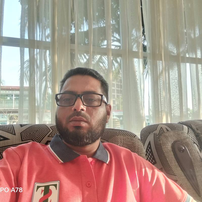 Md. Nazrul Islam, 43, Vivo En Madrid Espa a