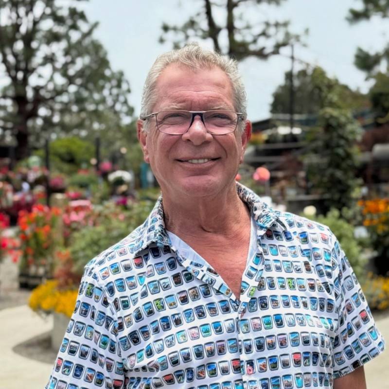 Gio, 60, am looking for a very nice man