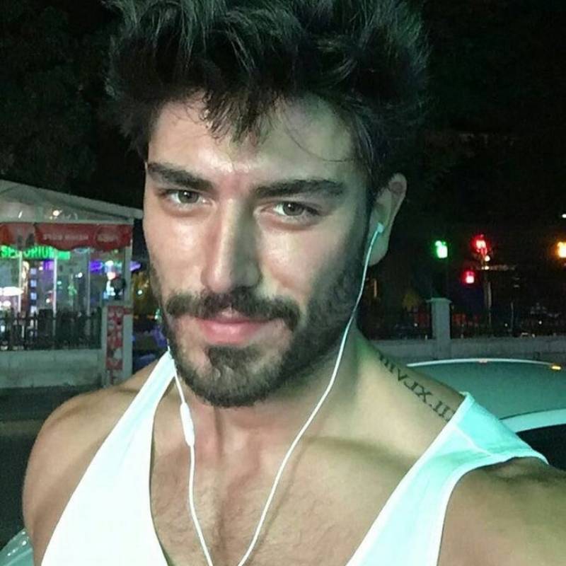 moha, 27, Udamalpet