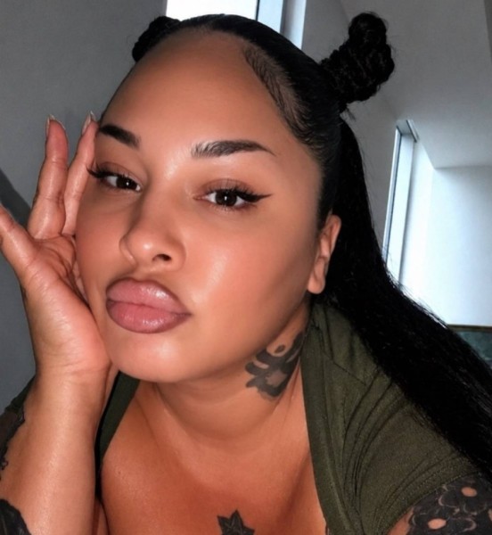 GIGI, 29, Davie