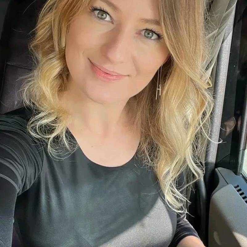 Iwona blecharczyk, 29, Chamonixmontblanc