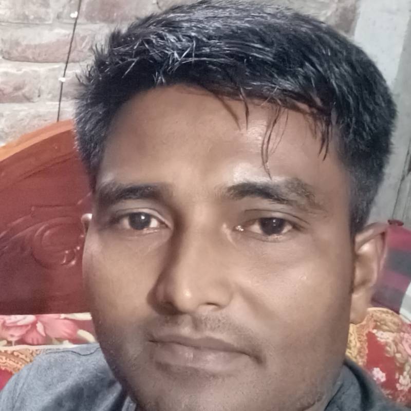 Omur, 27, Sirvan