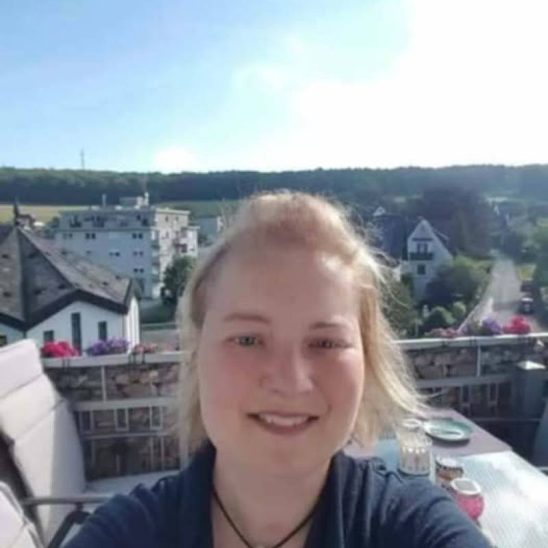 SHIRELEY SUSAN, 42, Ramon