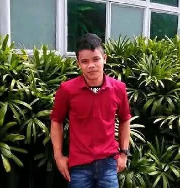 Dioney boy gamayao, 32, East Ayrshire