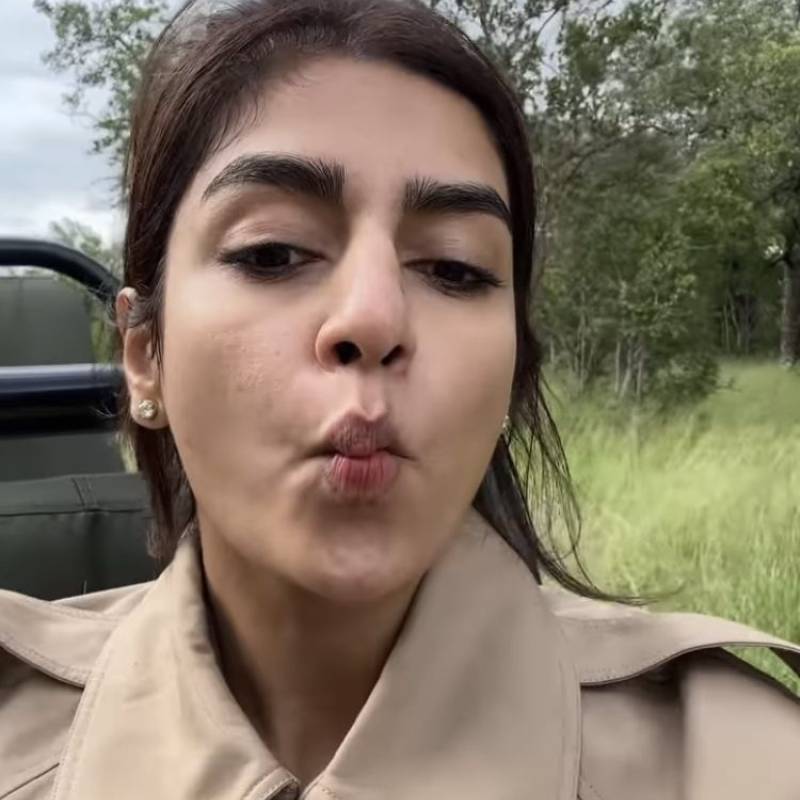 Nicole, 35, Apina