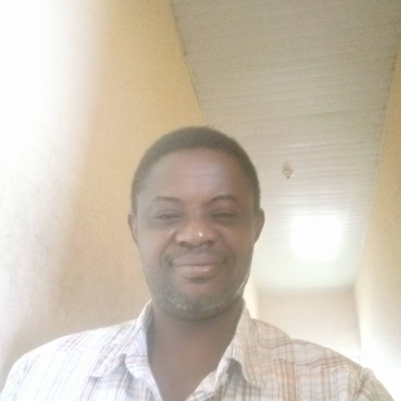 James, 49, Kulna