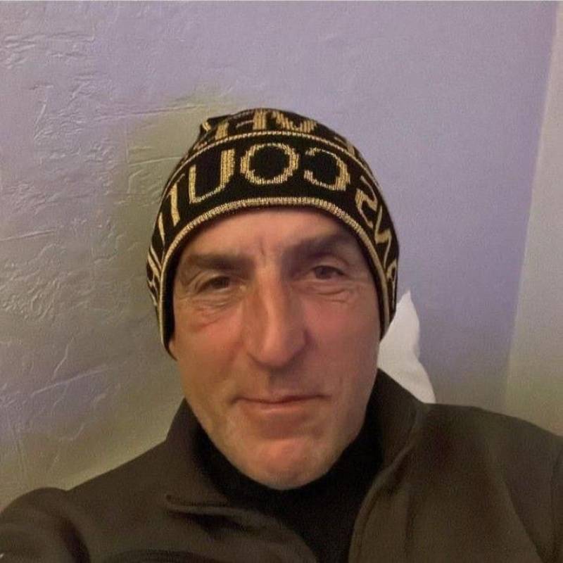 Alex, 54, Suntar