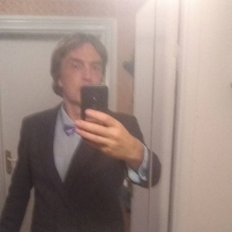 John, 35, Suntar