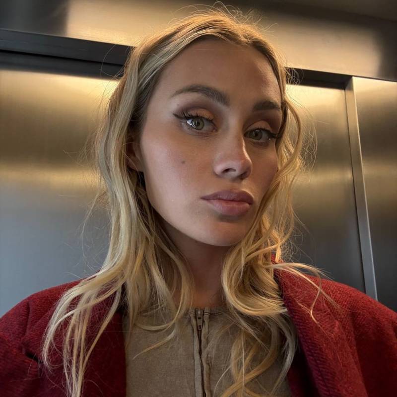 Amelia, 18, Karbinci