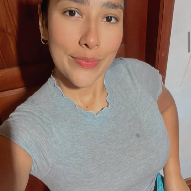 Laura, 41, Tarui