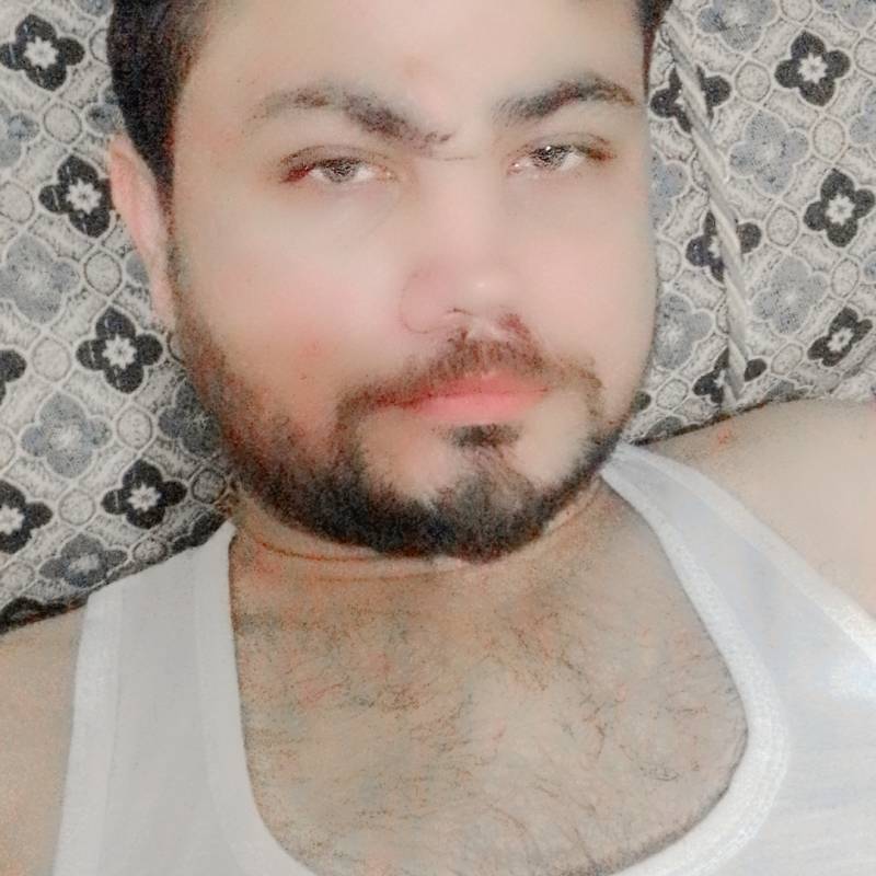 Shah, 33, California City California Usa