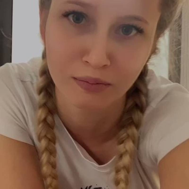 Stella brooks, 30, El Asintal