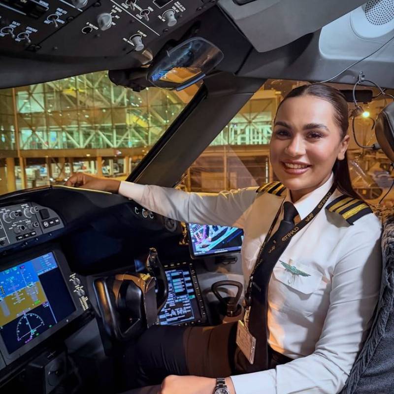 Kemala Johnson, 33, Alashankou