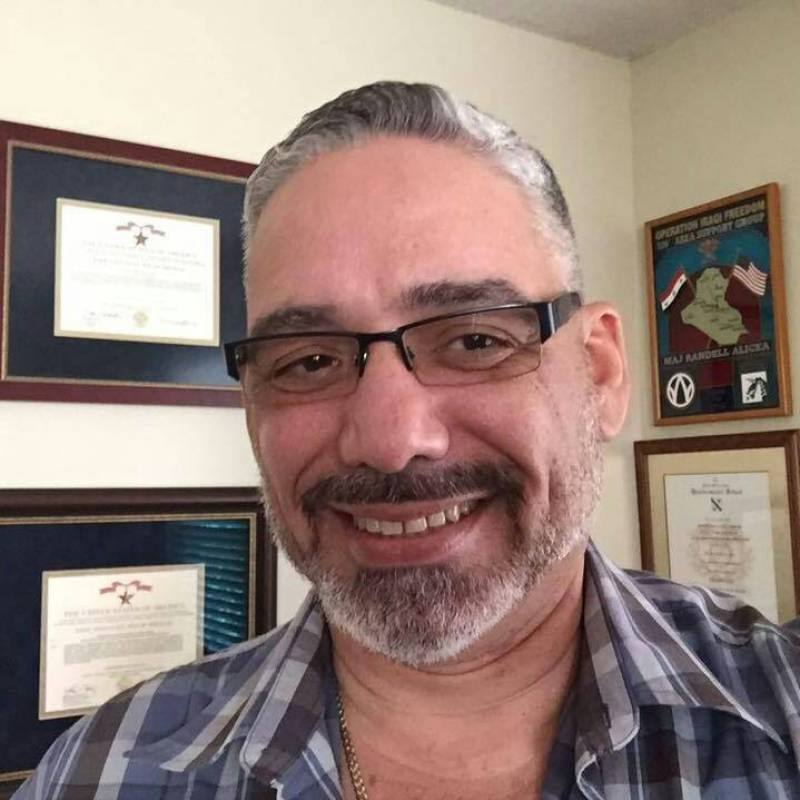 lucky, 58, Santa Rsula