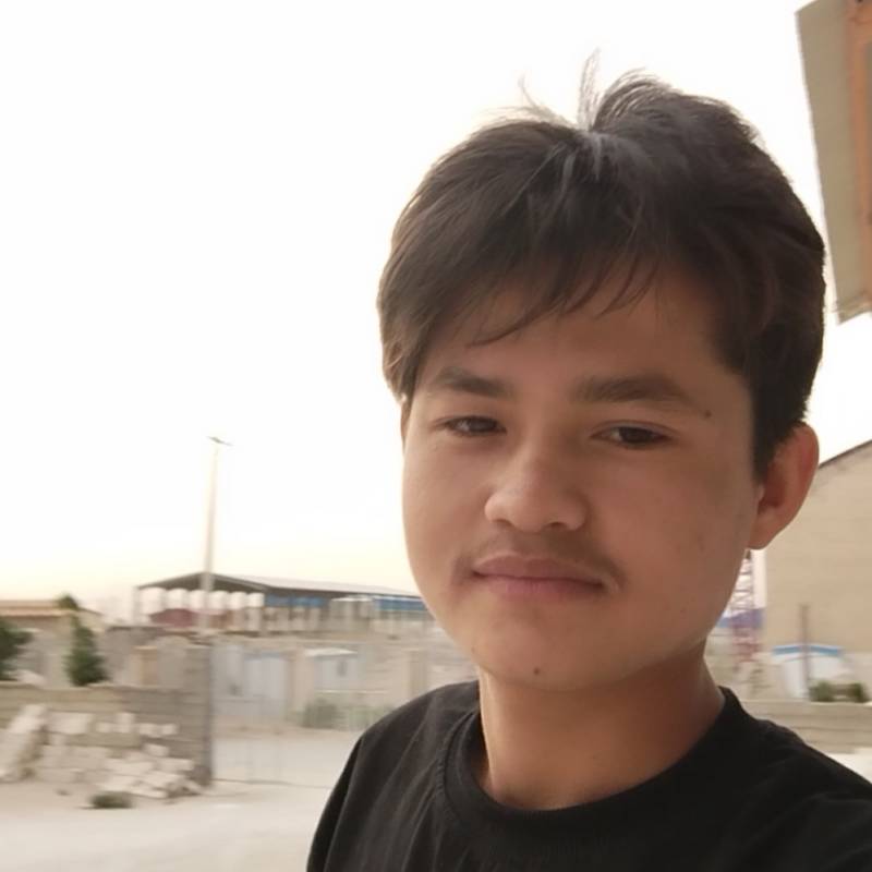 Yasin, 20, Portpiment