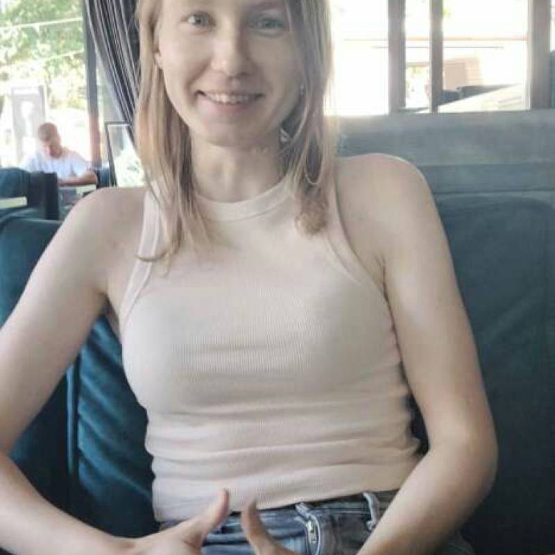 Anhelina, 35, Uster