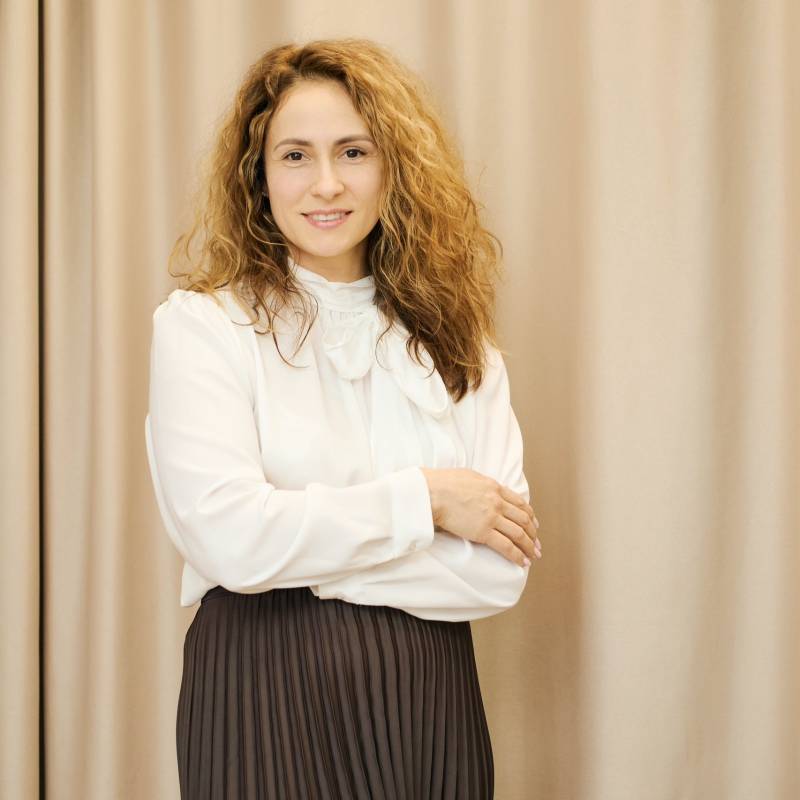 Zlata, 40, La Reja