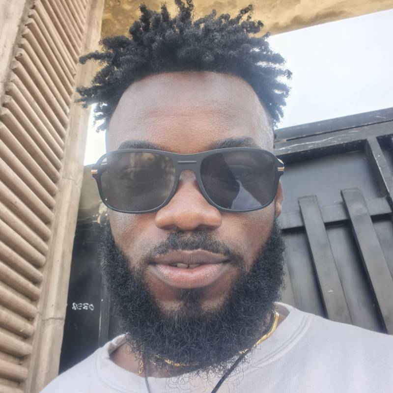 Manuel, 31, Eidson Road