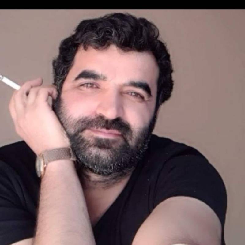 Ali, 42, Kavaj