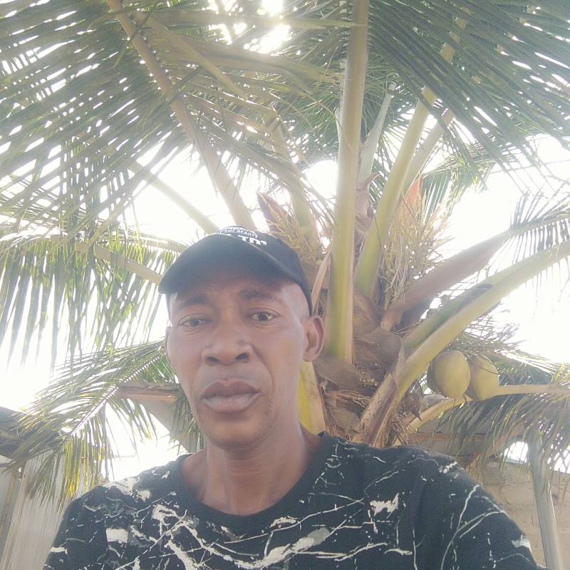 Henry Ufomadu, 55, Bengo