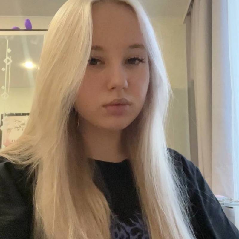 alina, 27, Bastos