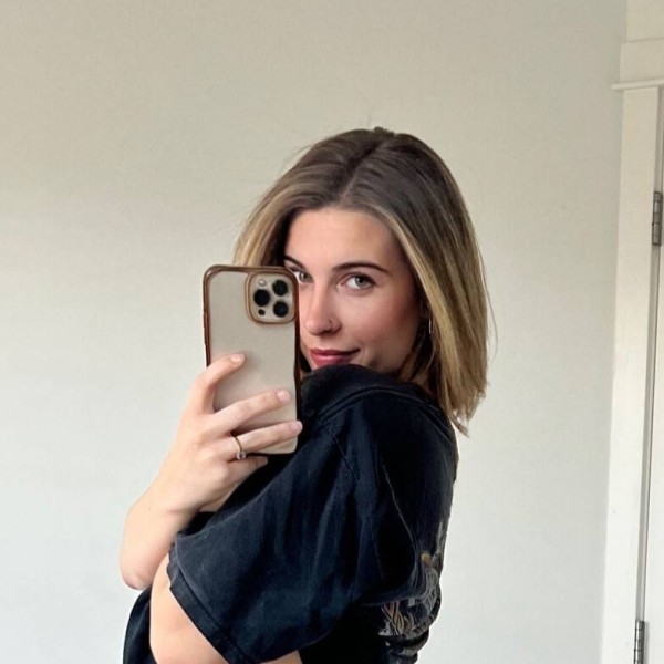 Riley is, 28, Anorombato