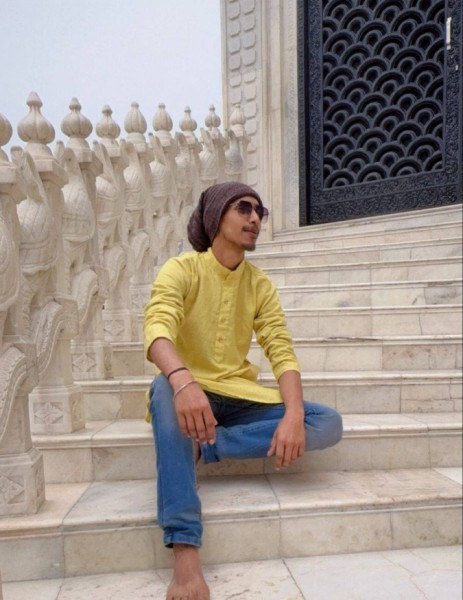 Deepak, 24, Birkenhead