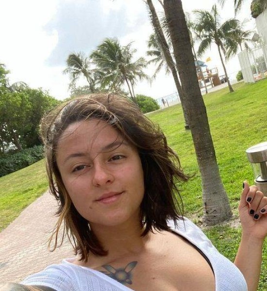 Guadalupe, 36, Castanettolosan
