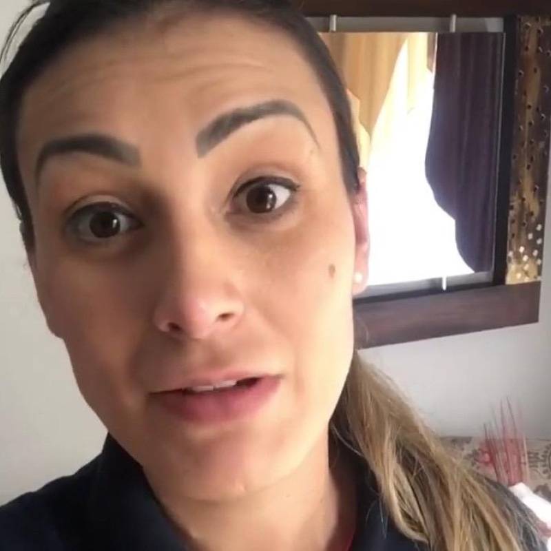 veronica kim Lamond, 41, P Khnh Hng