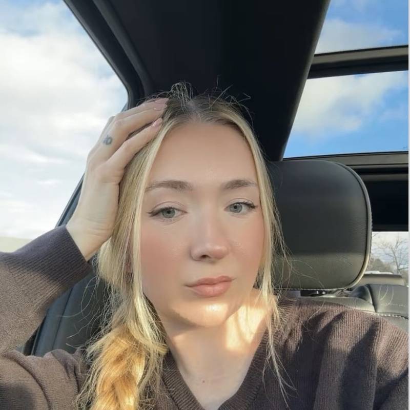 Amelia, 35, Bangawan