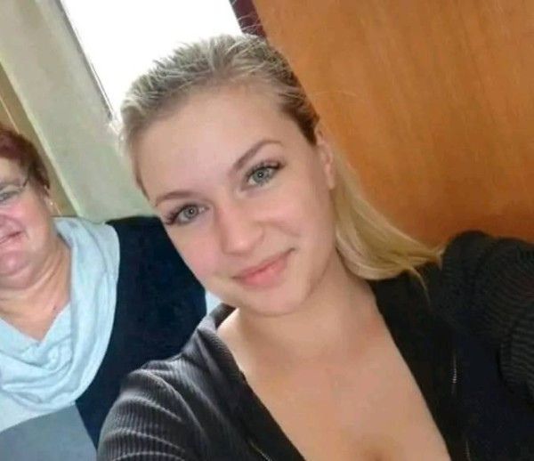Anita, 45, Illinois